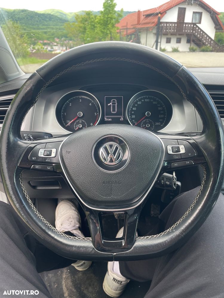 Volkswagen Golf 2.0 TDI DPF BMT DSG Comfortline - 7