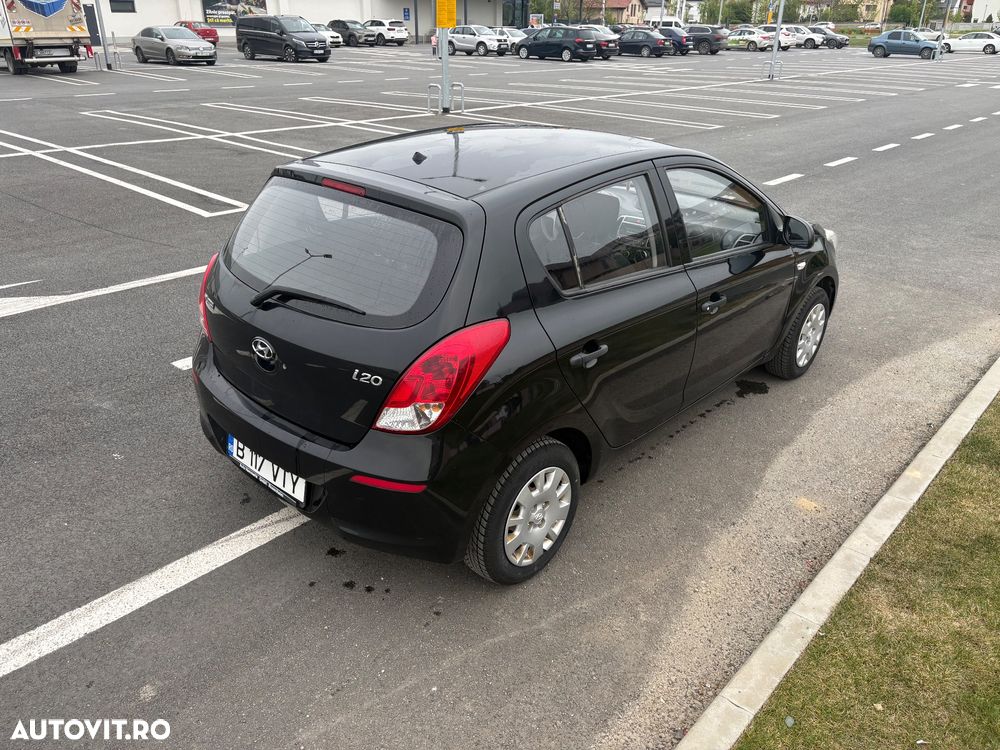 Hyundai i20 1.2 Comfort - 10