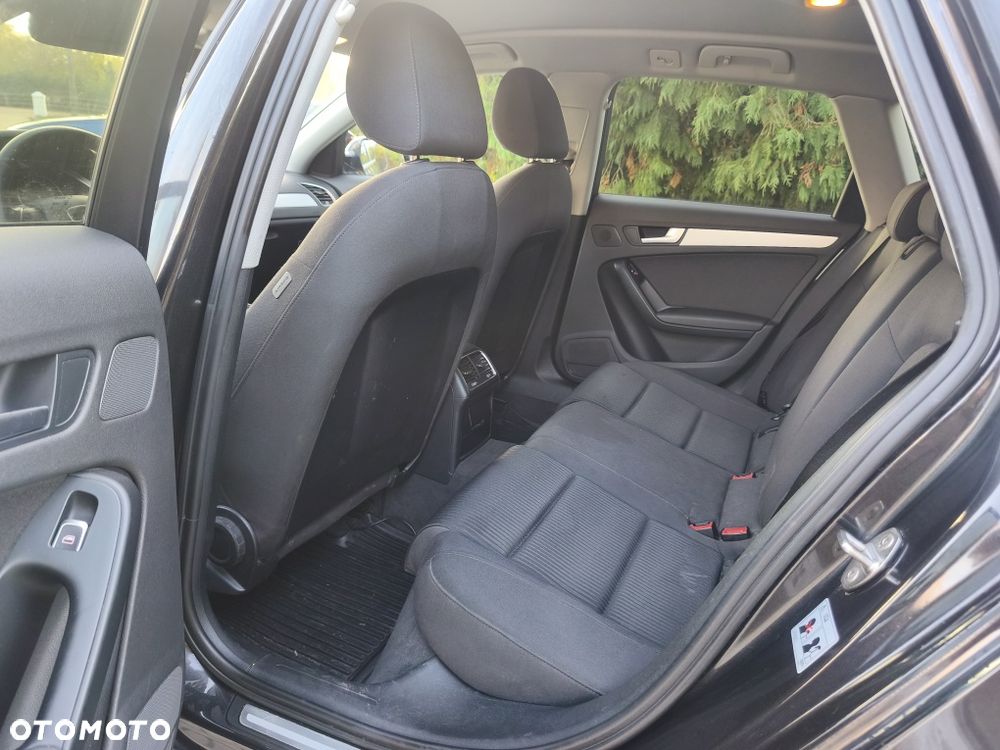 Audi A4 Avant - 8