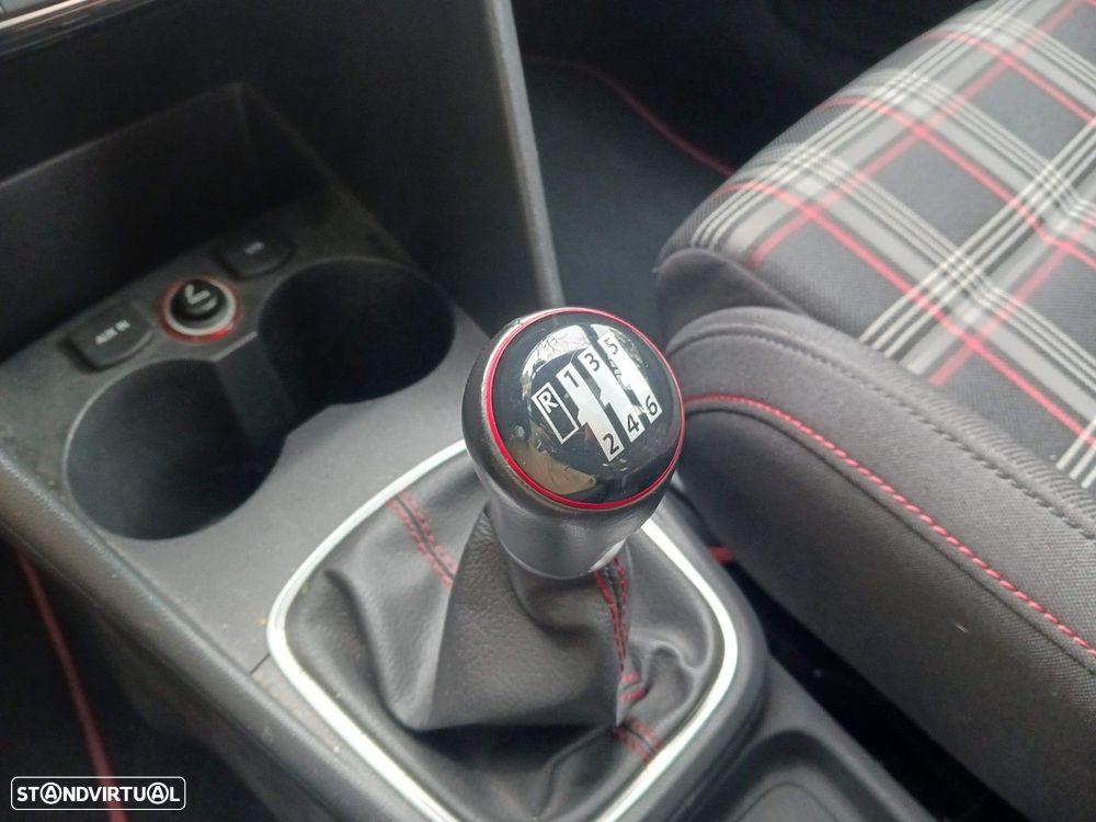 VW Polo 1.8 TSi GTi - 18