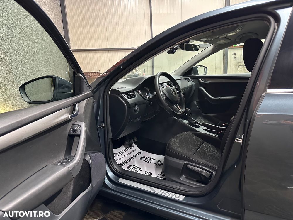 Skoda Octavia - 8