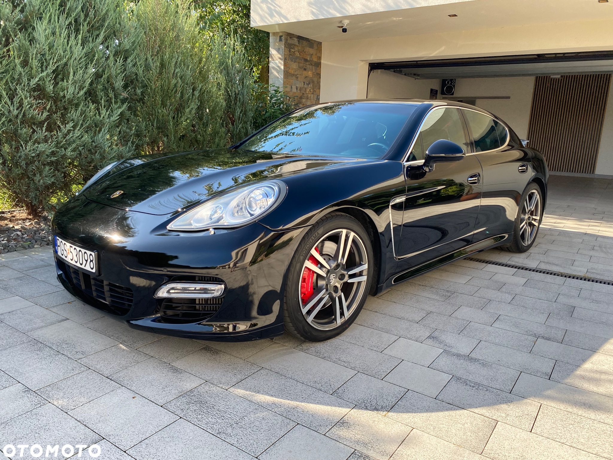 Porsche Panamera Turbo PDK - 6