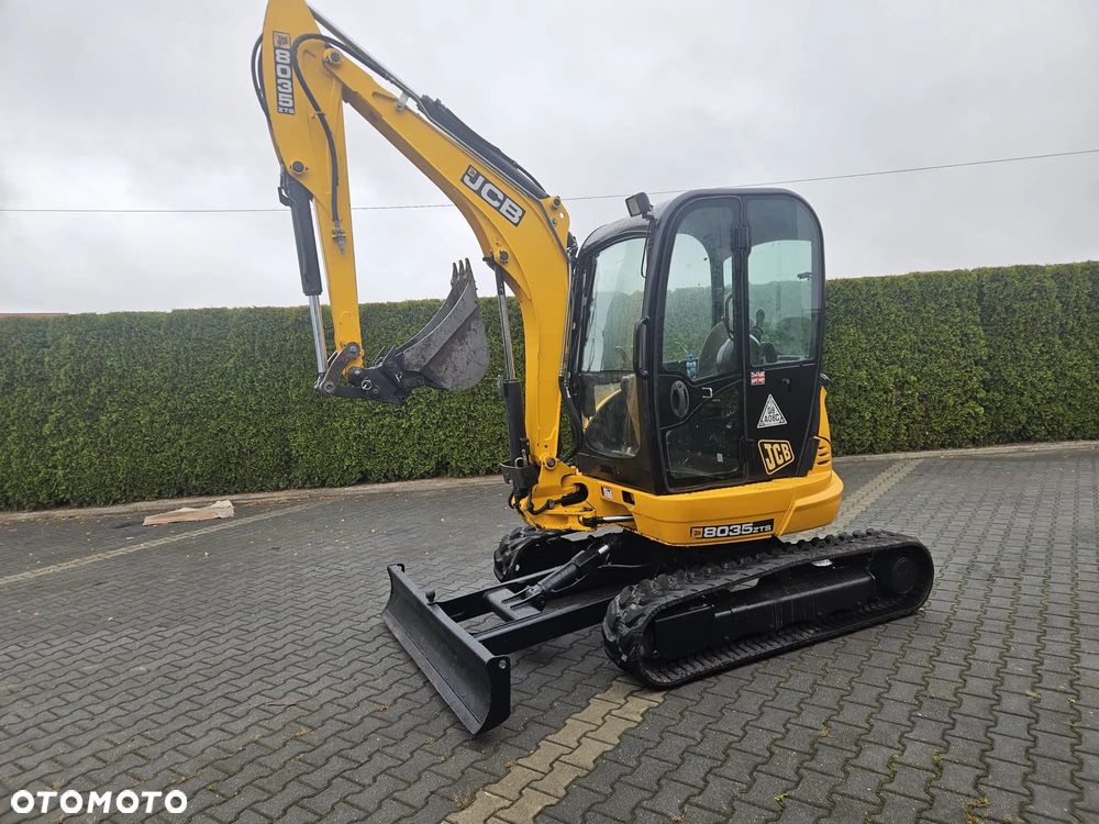 JCB 8035zts - 1