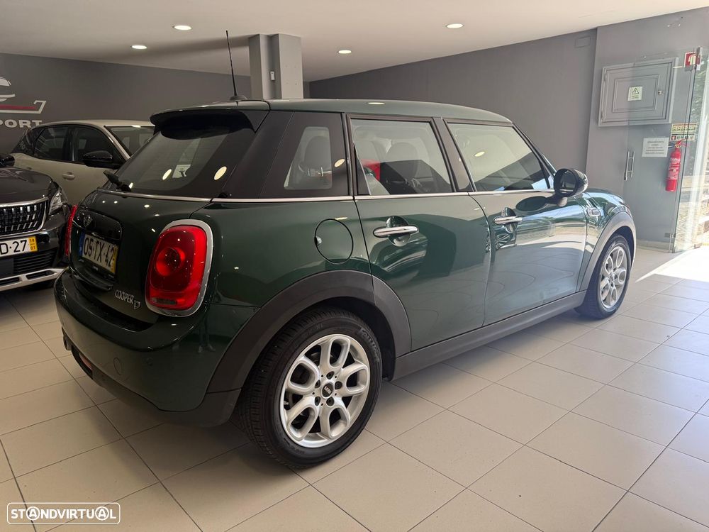 MINI 5 Portas Cooper D - 4