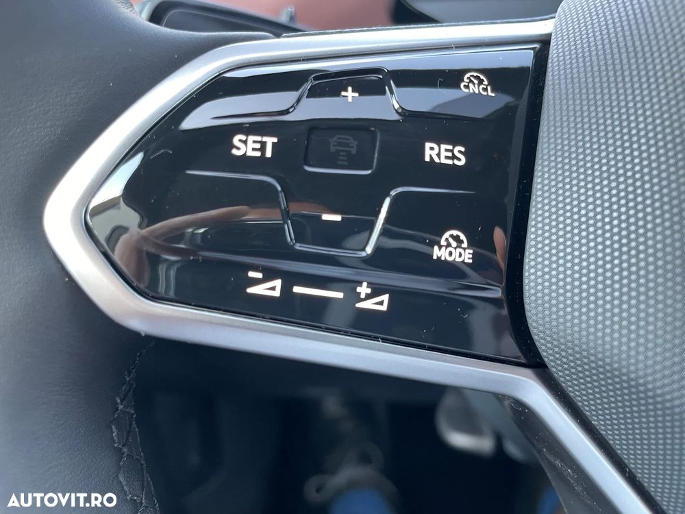 Volkswagen ID.4 52 kWh Pure - 12
