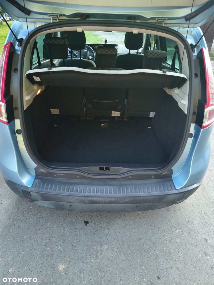 Renault Scenic 1.5 dCi Luxe Expression - 8