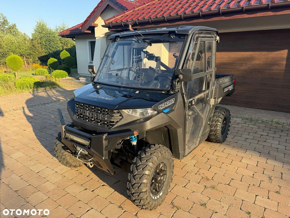 Polaris Ranger - 24