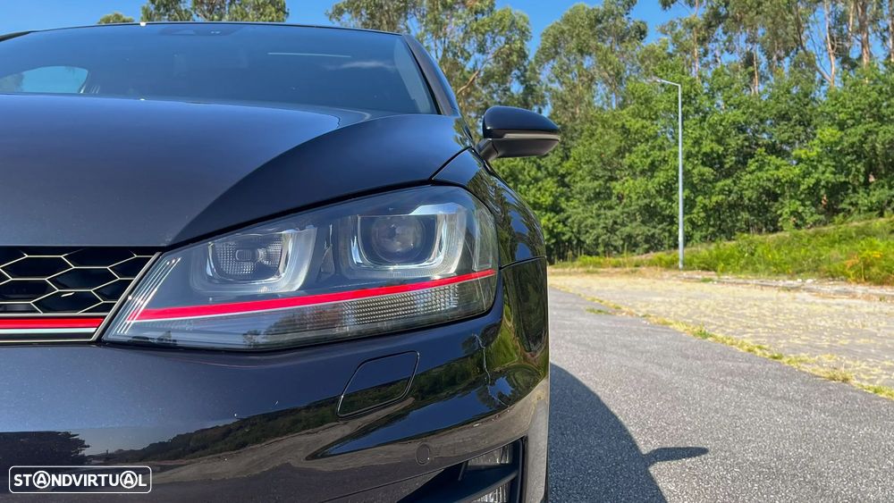 VW Golf 2.0 TSi GTi DSG - 21