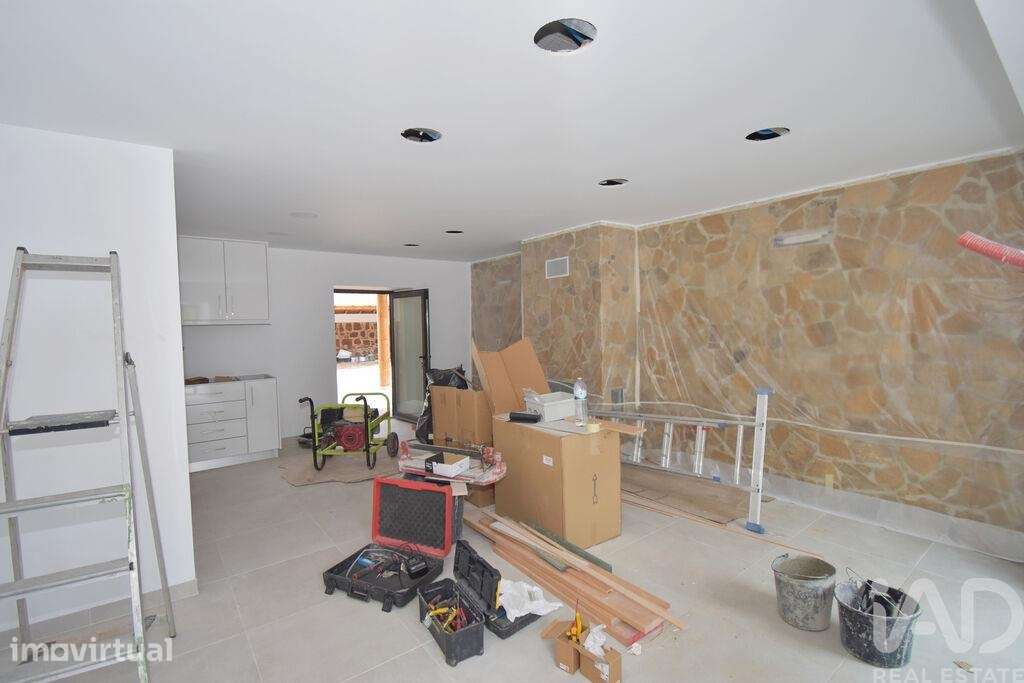 Casa / Villa T4 em Cumeeira de 112 m2 - Grande imagem: 4/39