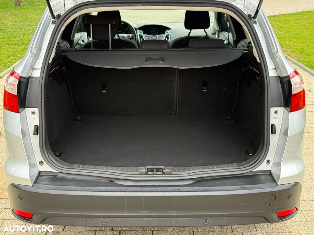 Ford Focus 1.6 TDCi DPF Start-Stopp-System Titanium - 23