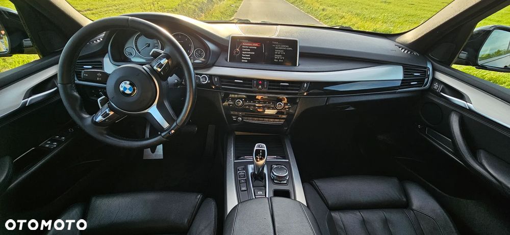 BMW X5 xDrive30d - 16