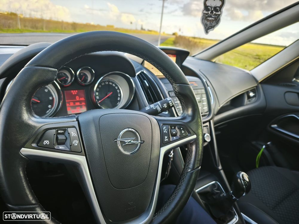 Opel Zafira 1.6 CDTi Cosmo - 19