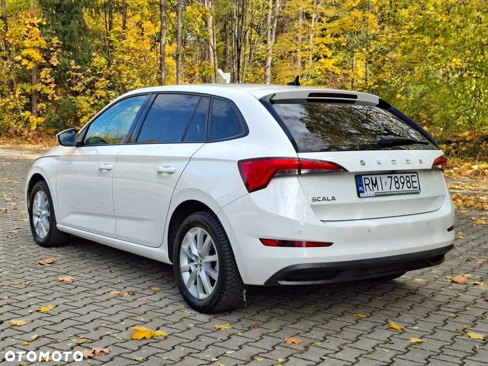 Skoda Scala 2020 photo 4