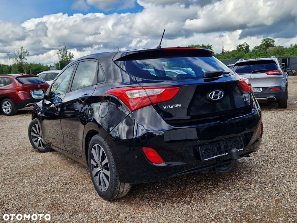 Hyundai i30 1.6 GDI Style - 24