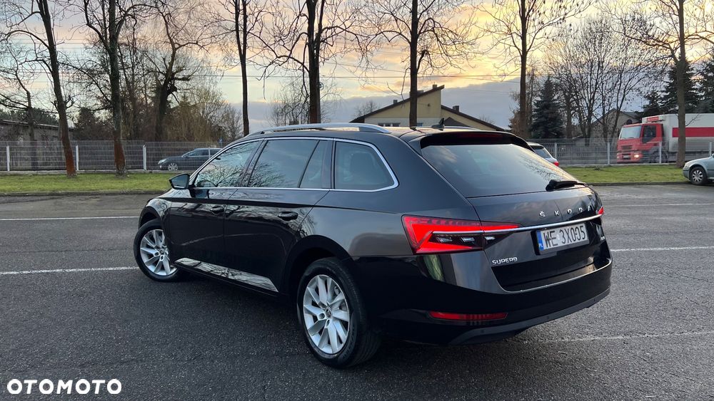 Skoda Superb 2.0 TDI SCR 4x4 Style DSG - 2