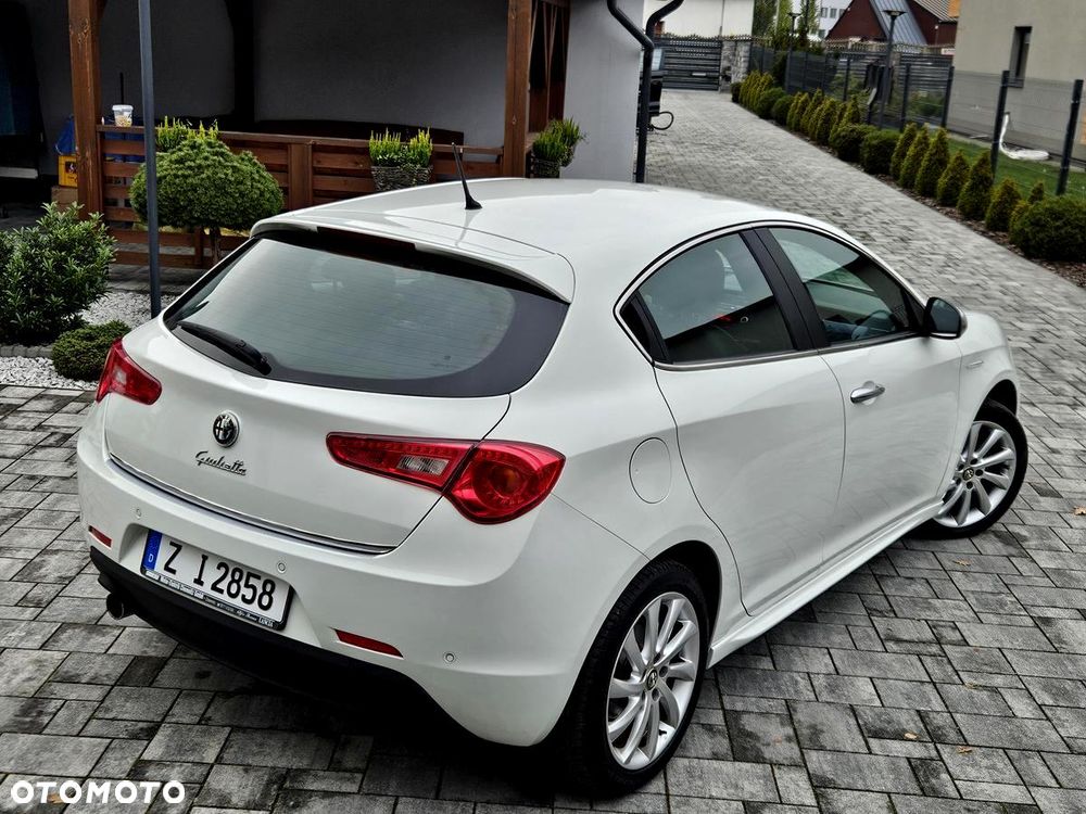 Alfa Romeo Giulietta 1.4 TB 16V Turismo - 10