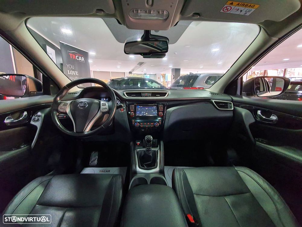 Nissan Qashqai 1.2 DIG-T Tekna Premium Pele S P.Preta - 33