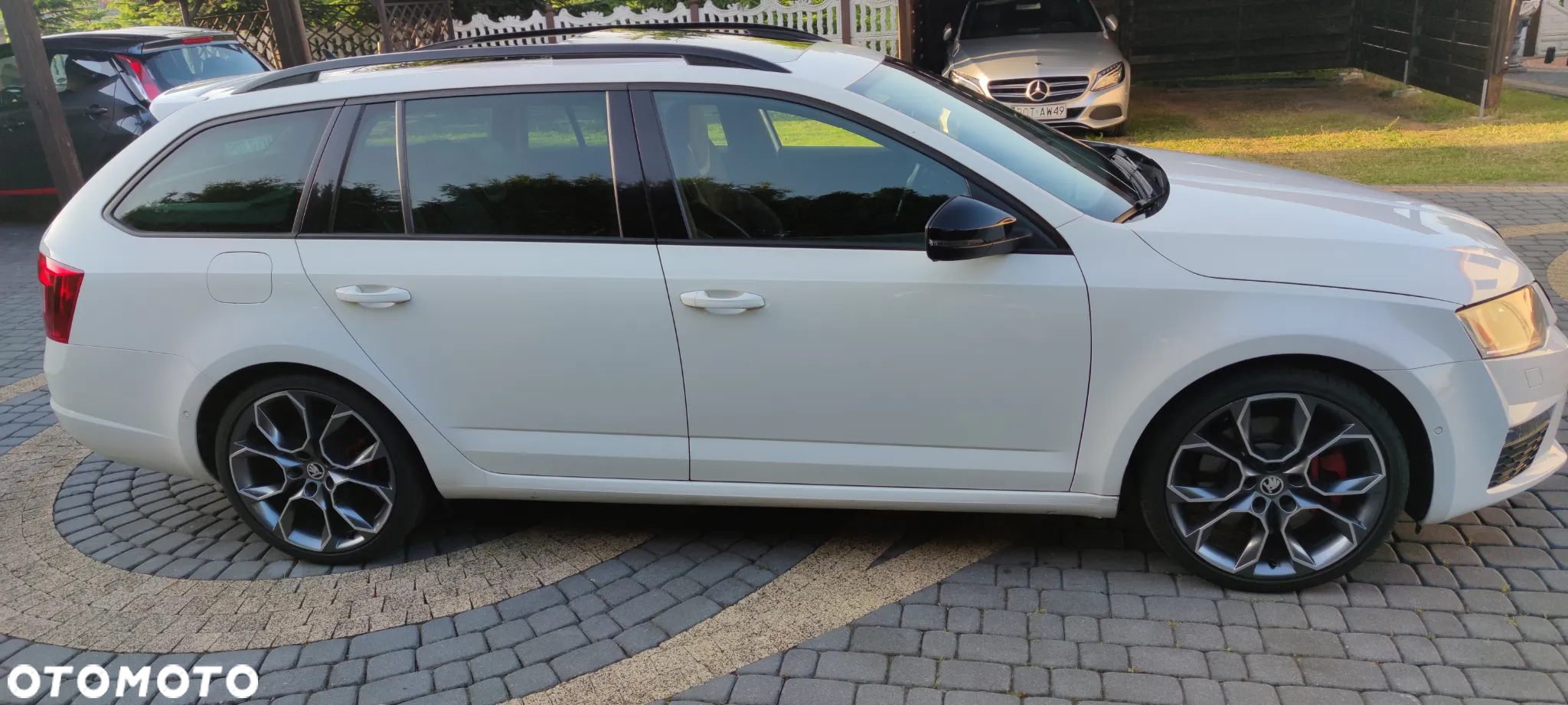 Skoda Octavia Combi 2.0 TSI (Green tec) RS - 8