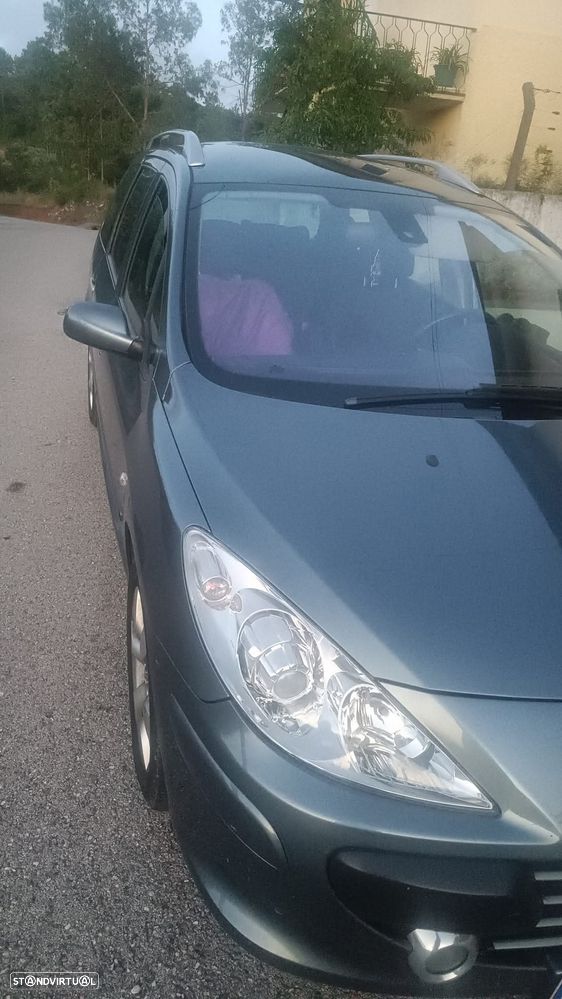 Peugeot 307 SW 1.6 HDi FAP Executive - 2