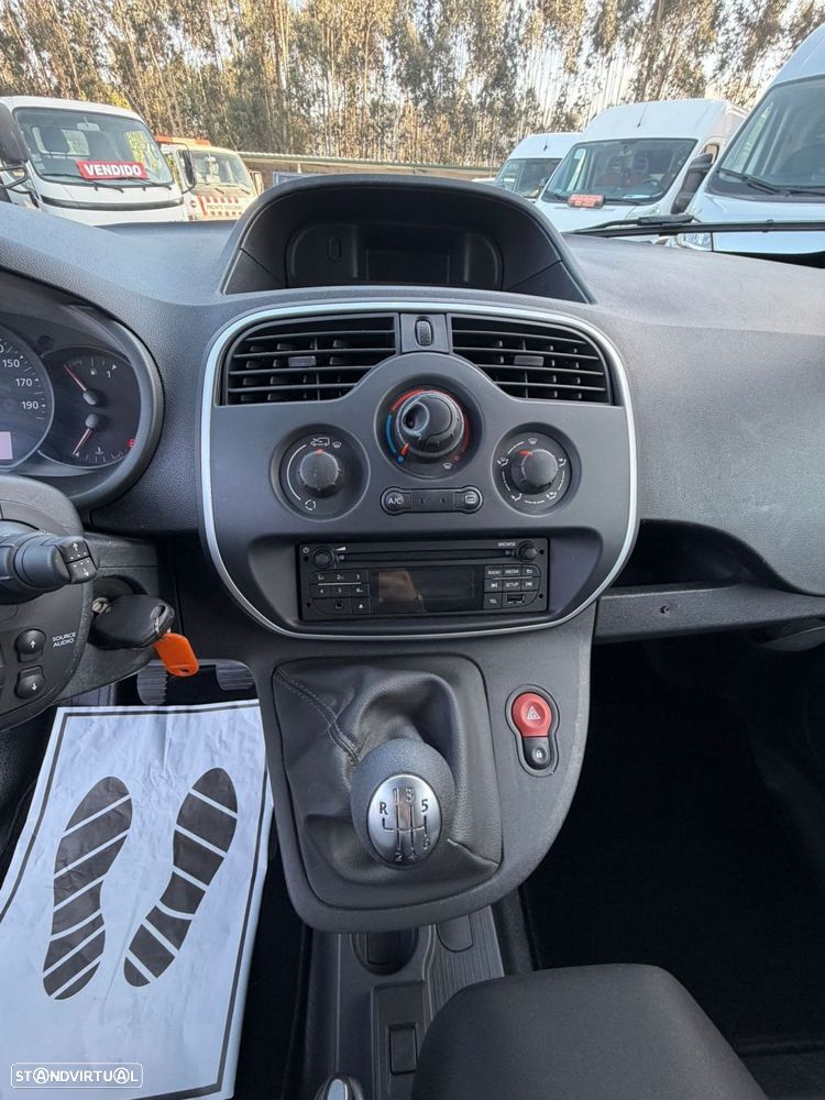 Nissan NV250 Longa 30.000 KM - 13