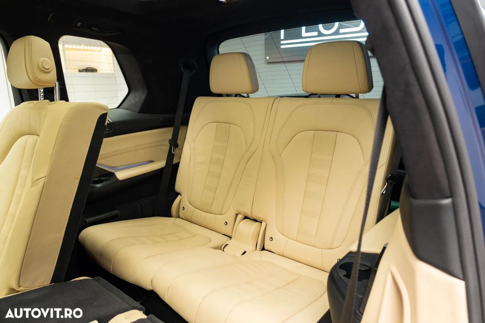 BMW X7 xDrive40d MHEV - 32