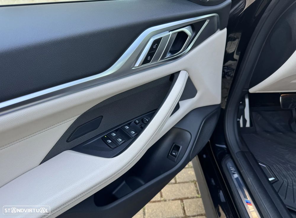 BMW i4 eDrive40 Pack Desportivo M - 12