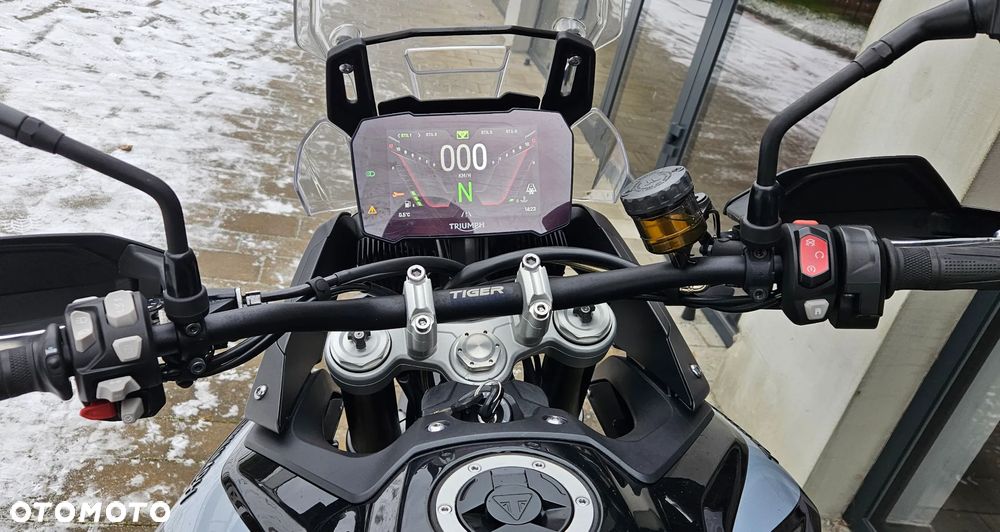 Triumph Tiger - 2
