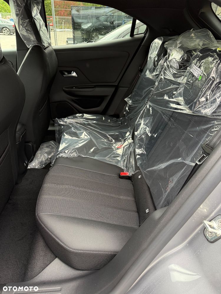 Opel Mokka 1.2 T GS Line S&S - 12