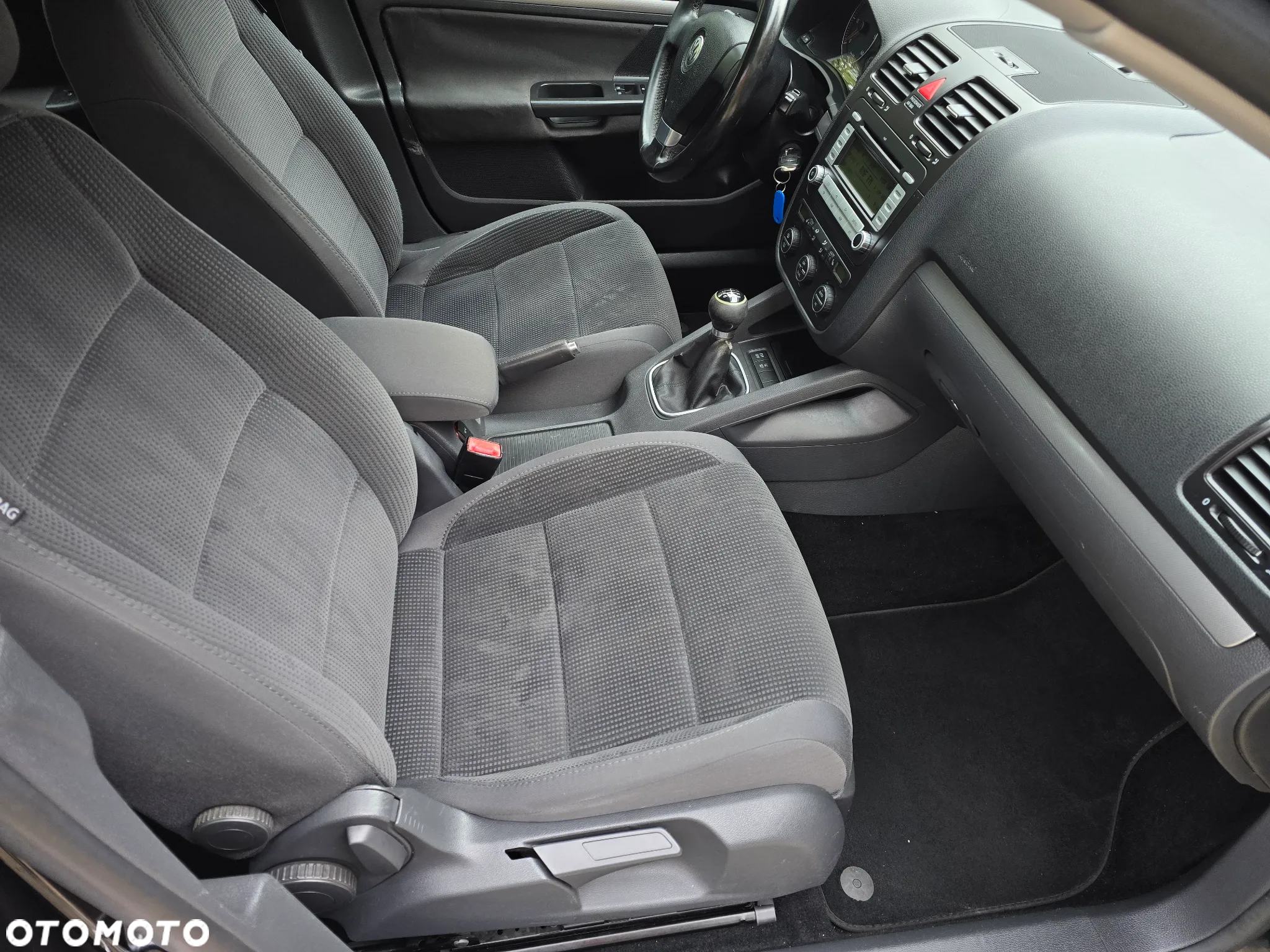 Volkswagen Golf Variant 2.0 TDI DPF Exclusive - 20