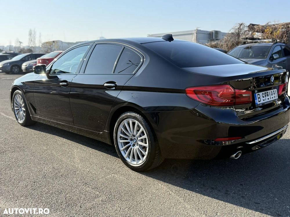 BMW Seria 5 530d xDrive Aut. Luxury Line - 13