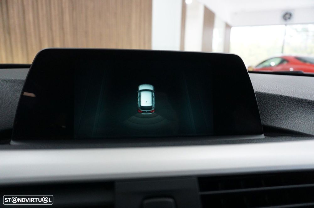 BMW 316 d Pack M - 9