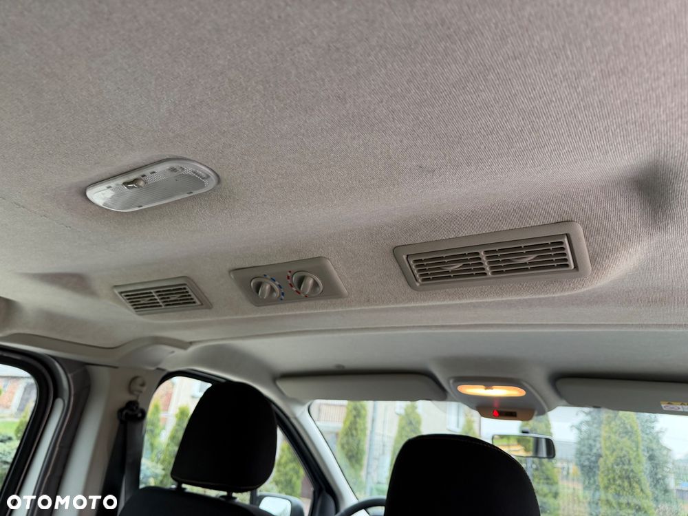 Renault Trafic Grand Passenger 2,9t Business - 22