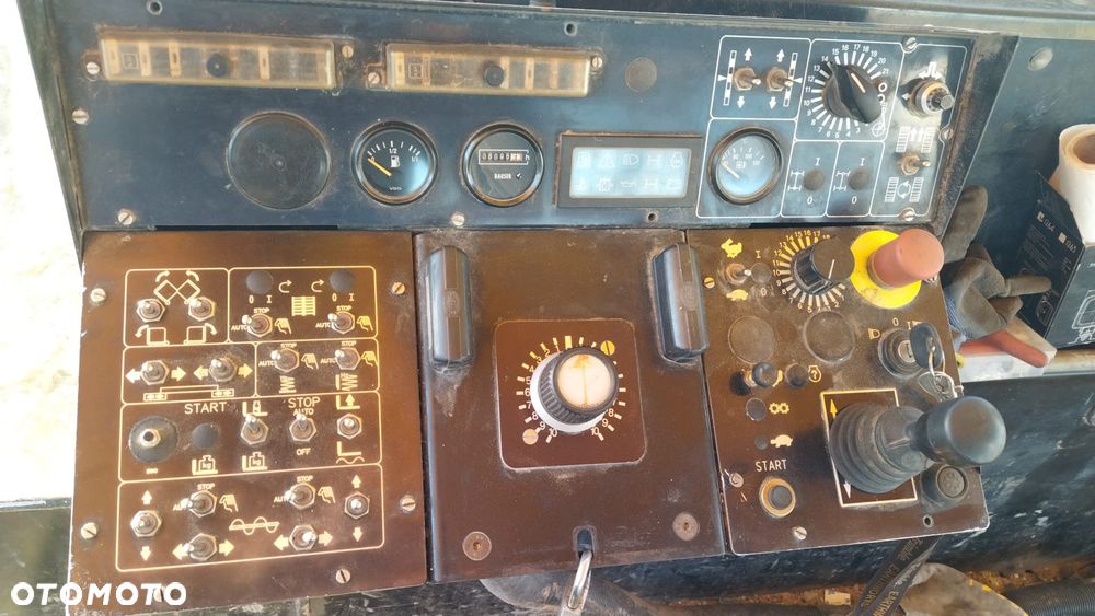 Demag DF135C DYNAPAC - 4