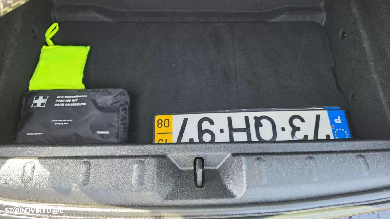 MINI 5 Portas One D - 14