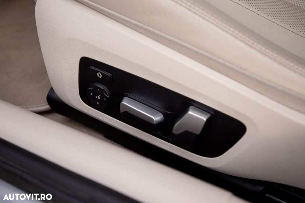 BMW Seria 8 - 33