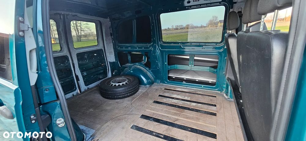 Mercedes-Benz Vito - 15