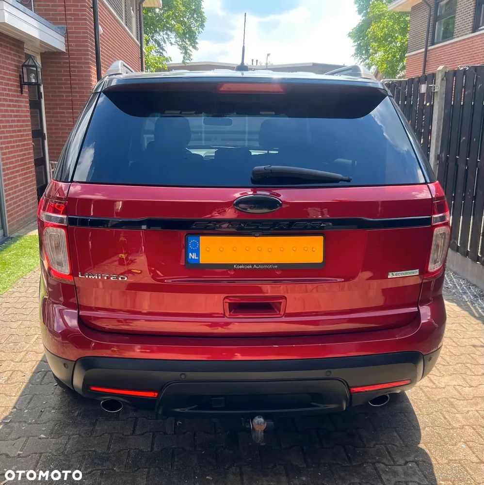 Ford Explorer - 3