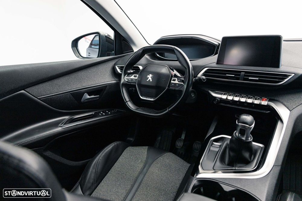 Peugeot 5008 1.6 BlueHDi Allure J18 - 14