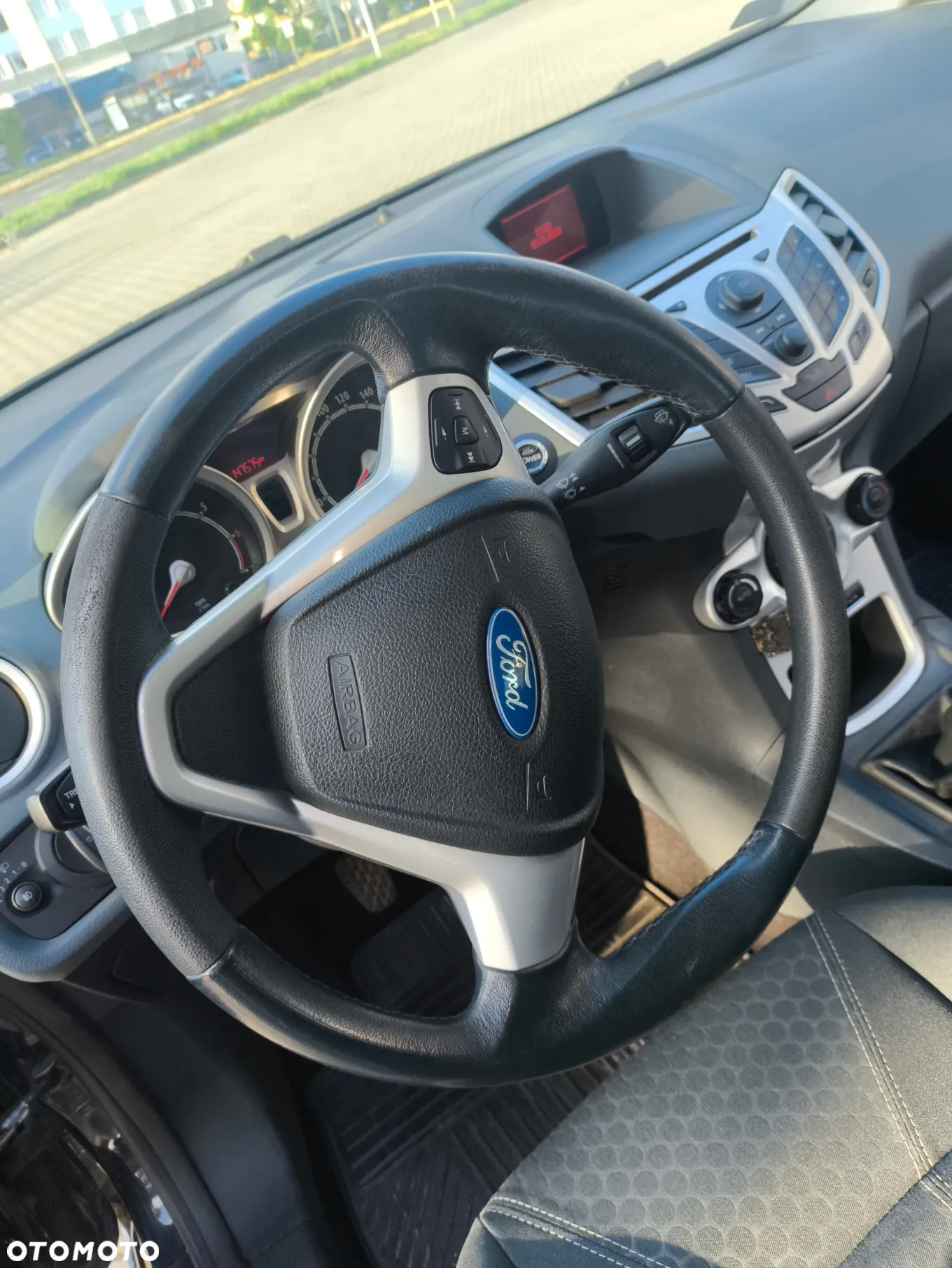 Ford Fiesta 1.4 Titanium EU5 - 24