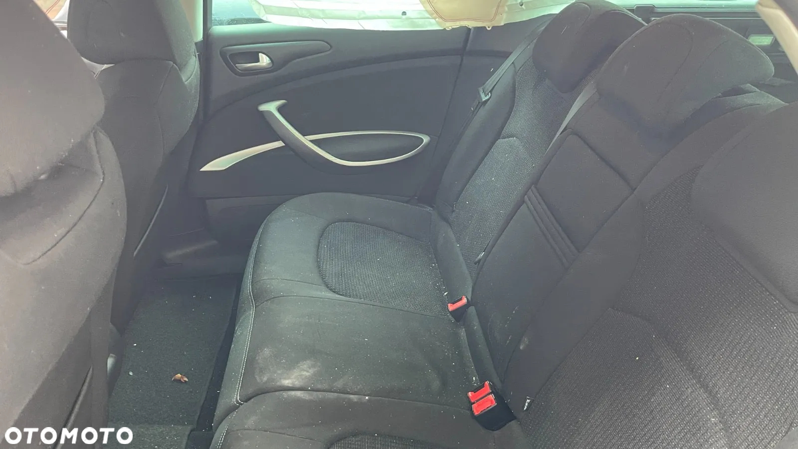 Citroën C5 1.6 HDi Attraction - 3