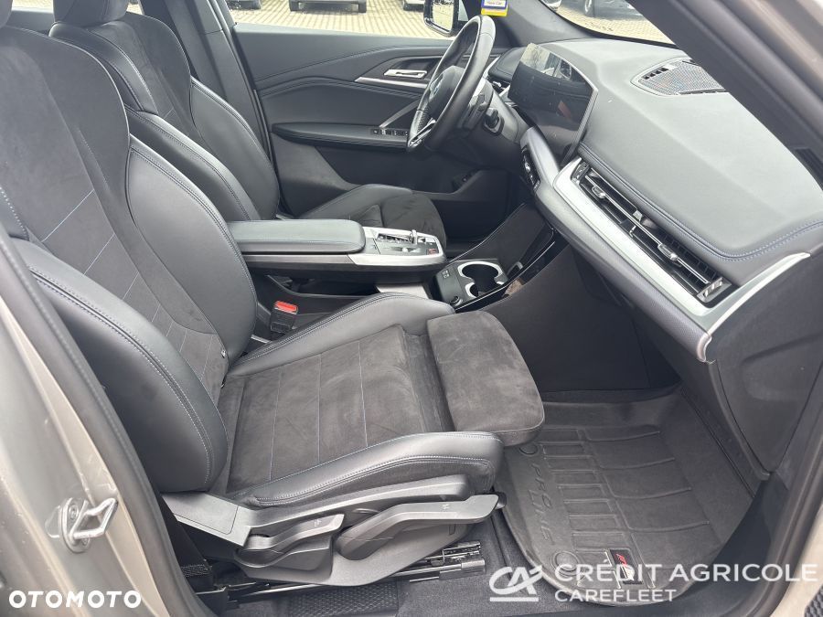 BMW X1 sDrive20i mHEV - 18