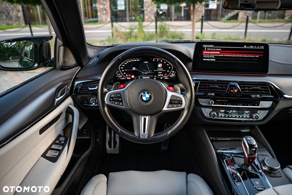 BMW M5 - 26
