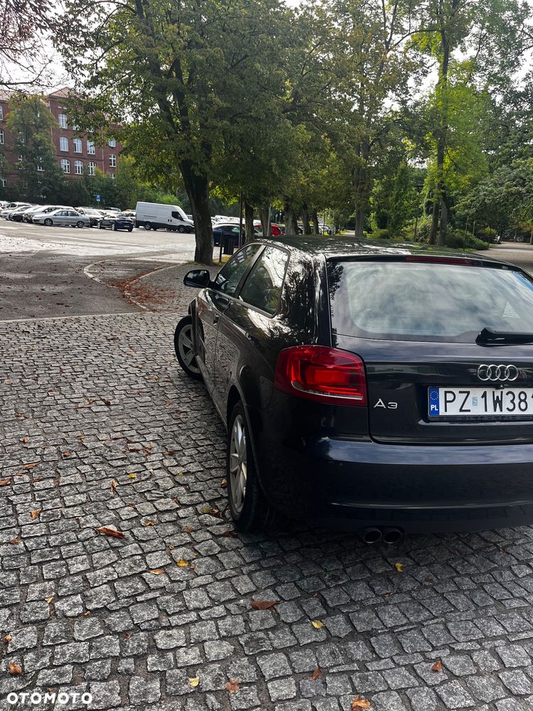Audi A3 3-drzwiowe 1.4 TFSI Ambiente - 3