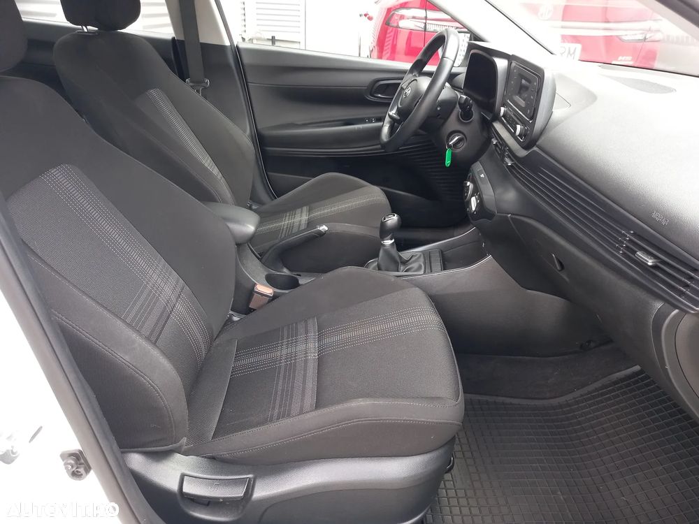 Hyundai Bayon 1.2 MPi 84 CP 5MT Comfort - 16
