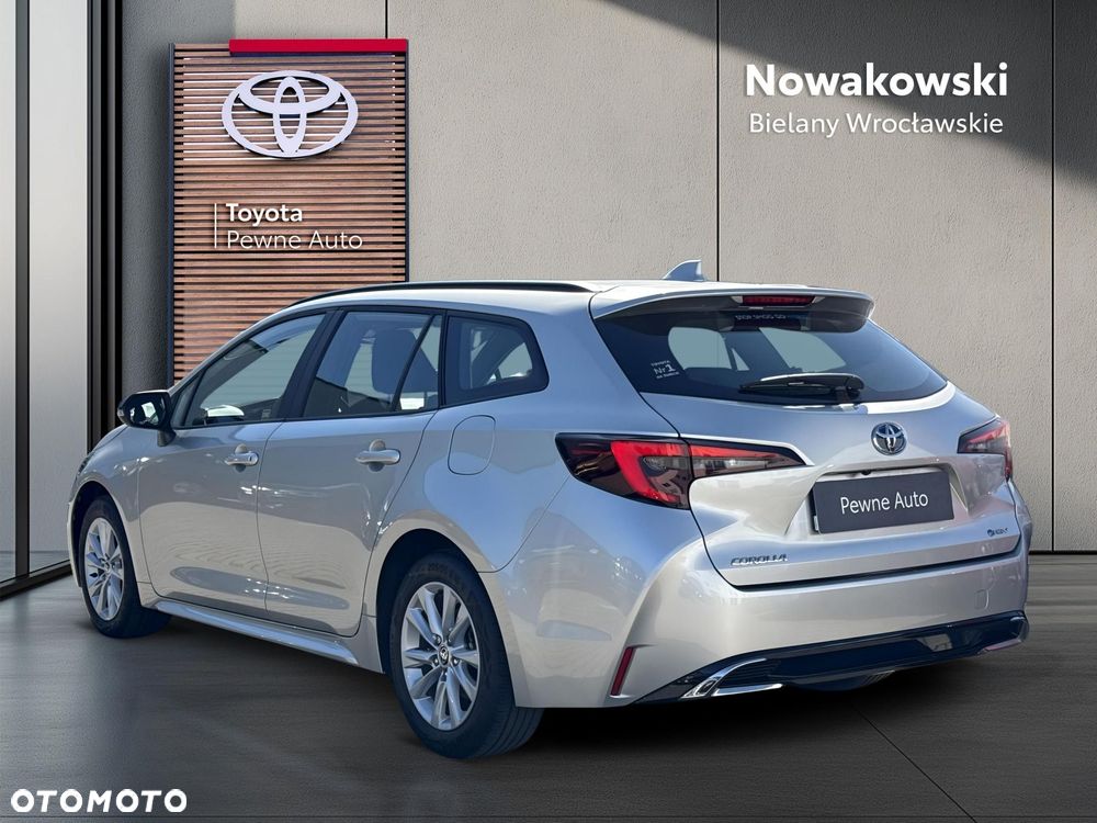 Toyota Corolla 1.8 Hybrid Comfort - 2