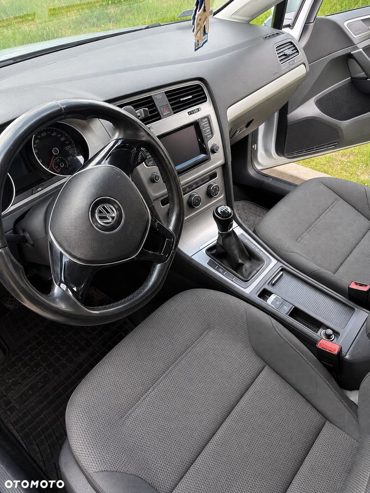 Volkswagen Golf 1.6 TDI BlueMot Comfortline - 10