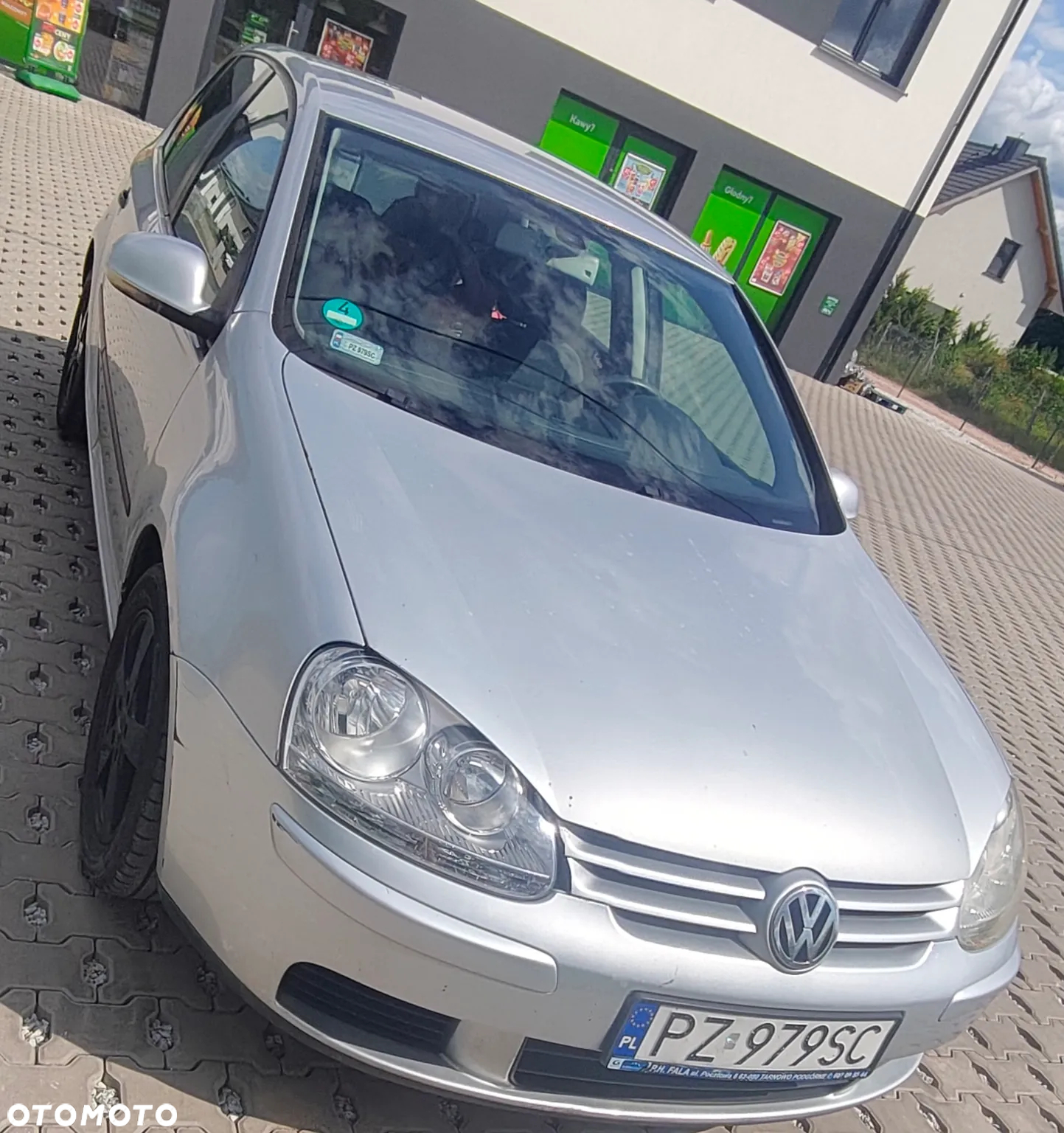 Volkswagen Golf 1.6 FSI Comfortline - 9