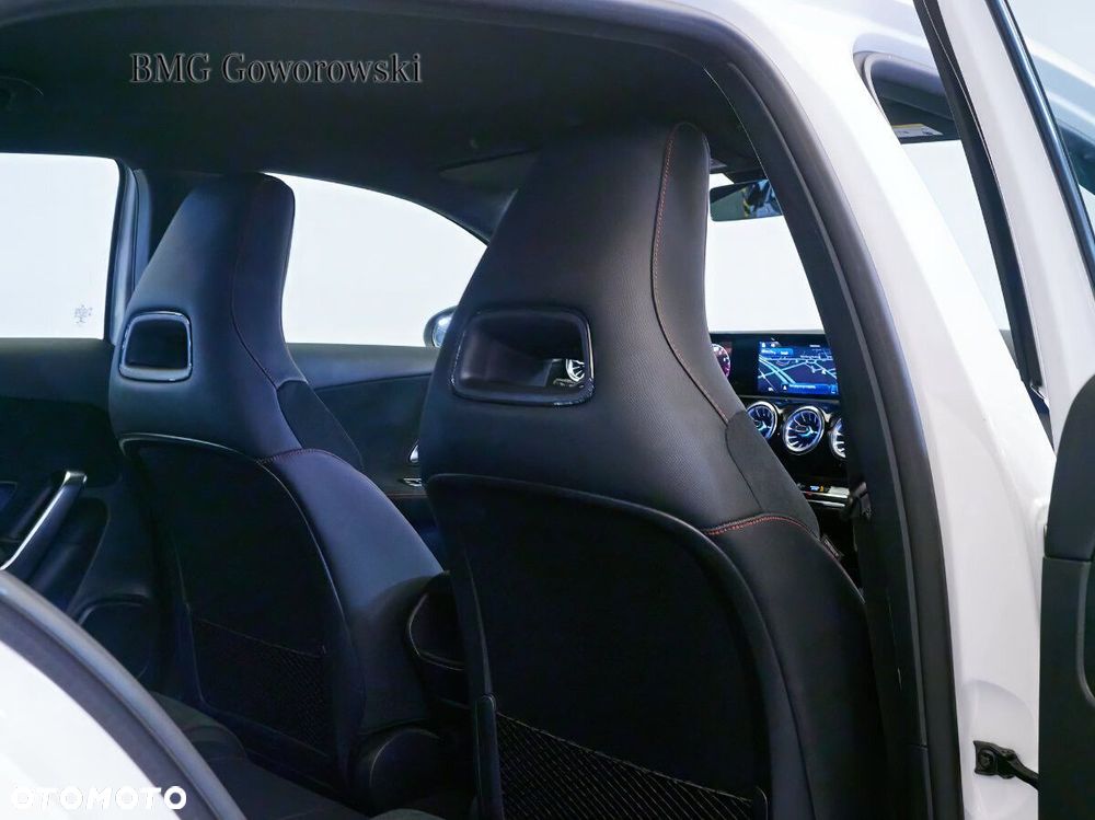 Mercedes-Benz Klasa A 220 4-Matic AMG Line 8G-DCT - 9