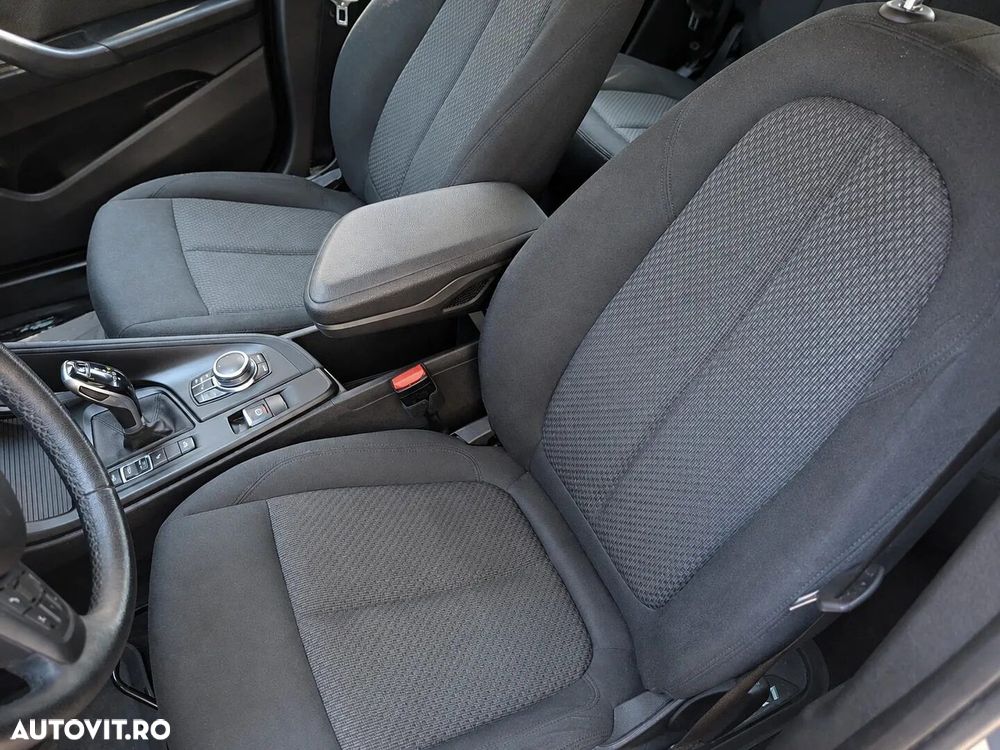 BMW X1 xDrive20i Aut. Advantage - 22
