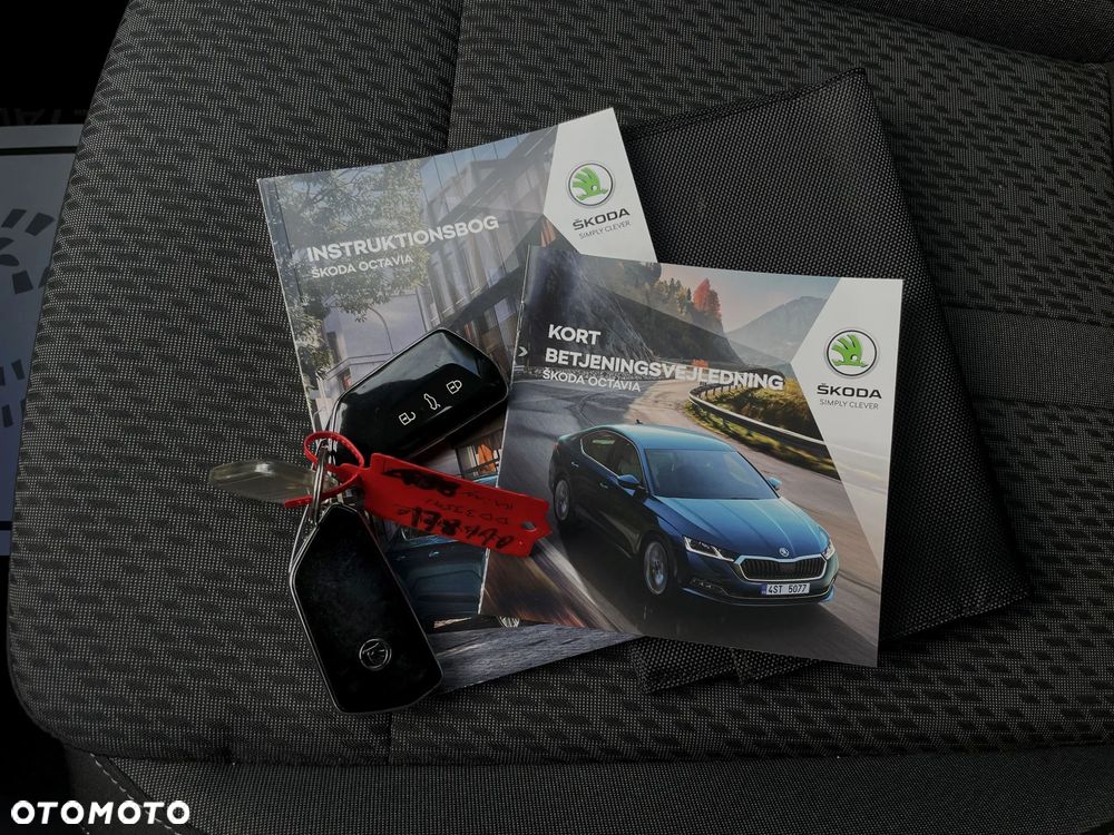 Skoda Octavia 1.5 TSI ACT Sportline - 40